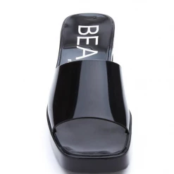 CLOTHING Matisse Wade Sandal