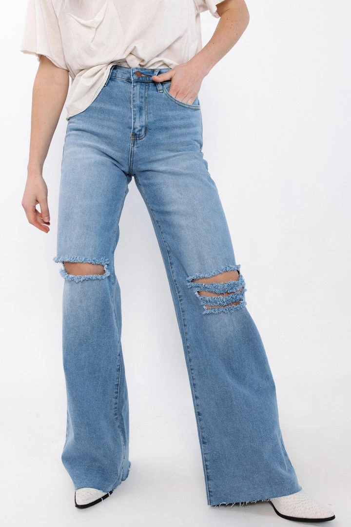 Vibrant CLOTHING Solar Distressed Wide Leg Jeans 3 Vibrant CLOTHING Solar Distressed Wide Leg Jeans