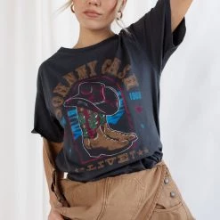 Daydreamer LA Daydreamer Johnny Cash Live 1969 BF Tee CLOTHING