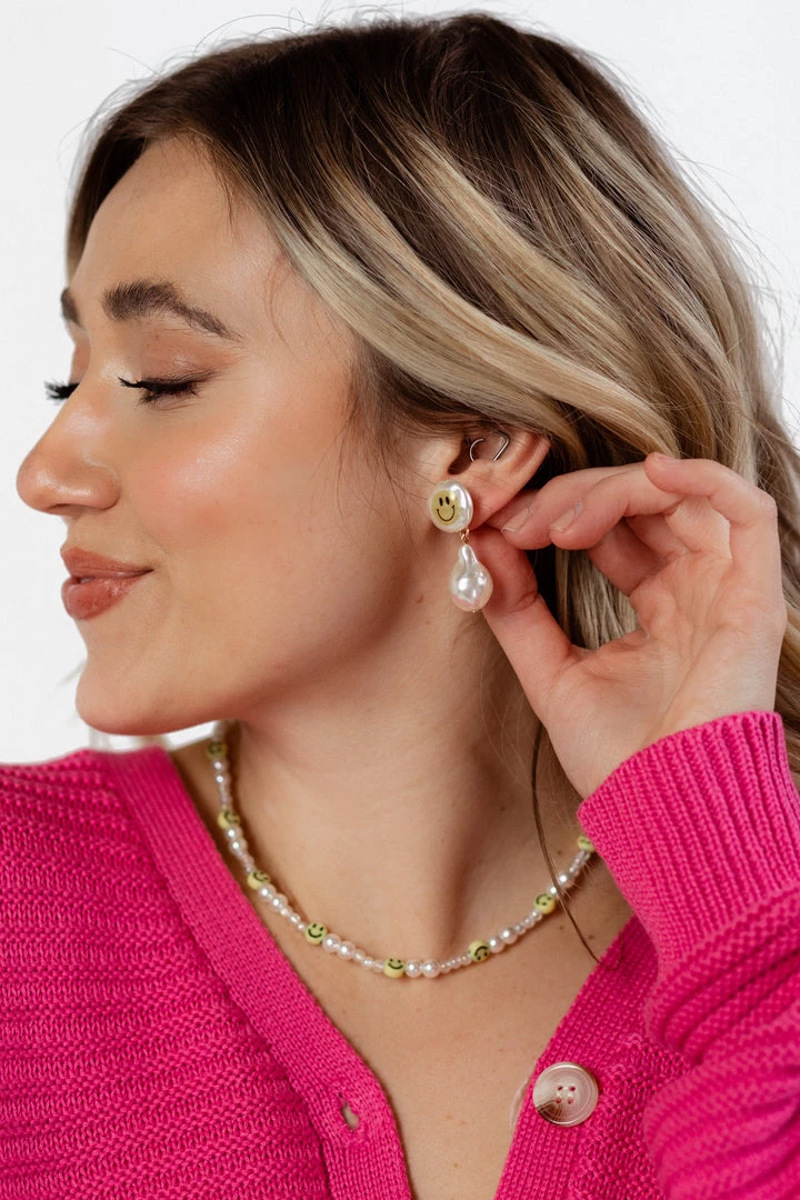 Brightside Vera Smiley Pearl Earrings ACCESSORIES 2 Brightside Vera Smiley Pearl Earrings ACCESSORIES