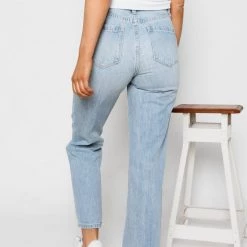 CLOTHING BLANK NYC Baxter Ribcage Straight Leg Jean