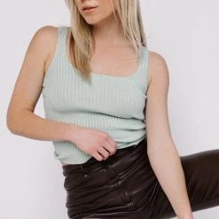 Be Cool Alluring Square Neck Tank