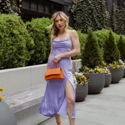 WEDDING CAPSULE ASTR Gaia Dress