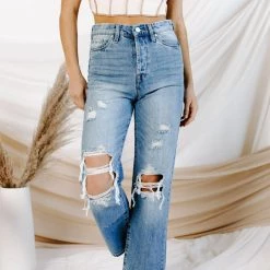CLOTHING BLANK NYC Baxter Ribcage Straight Leg Jean