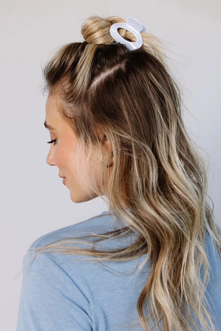 Brightside Boutique Kerri Sparkle Claw Clip NEW ARRIVALS 14 Brightside Boutique Kerri Sparkle Claw Clip NEW ARRIVALS