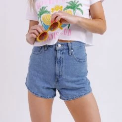 NEW ARRIVALS LEVI'S High Waisted Mom Short 15 NEW ARRIVALS LEVI'S High Waisted Mom Short