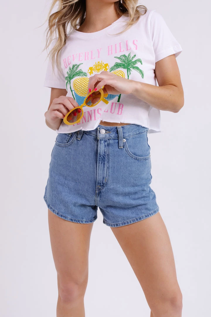 NEW ARRIVALS LEVI'S High Waisted Mom Short 6 NEW ARRIVALS LEVI'S High Waisted Mom Short