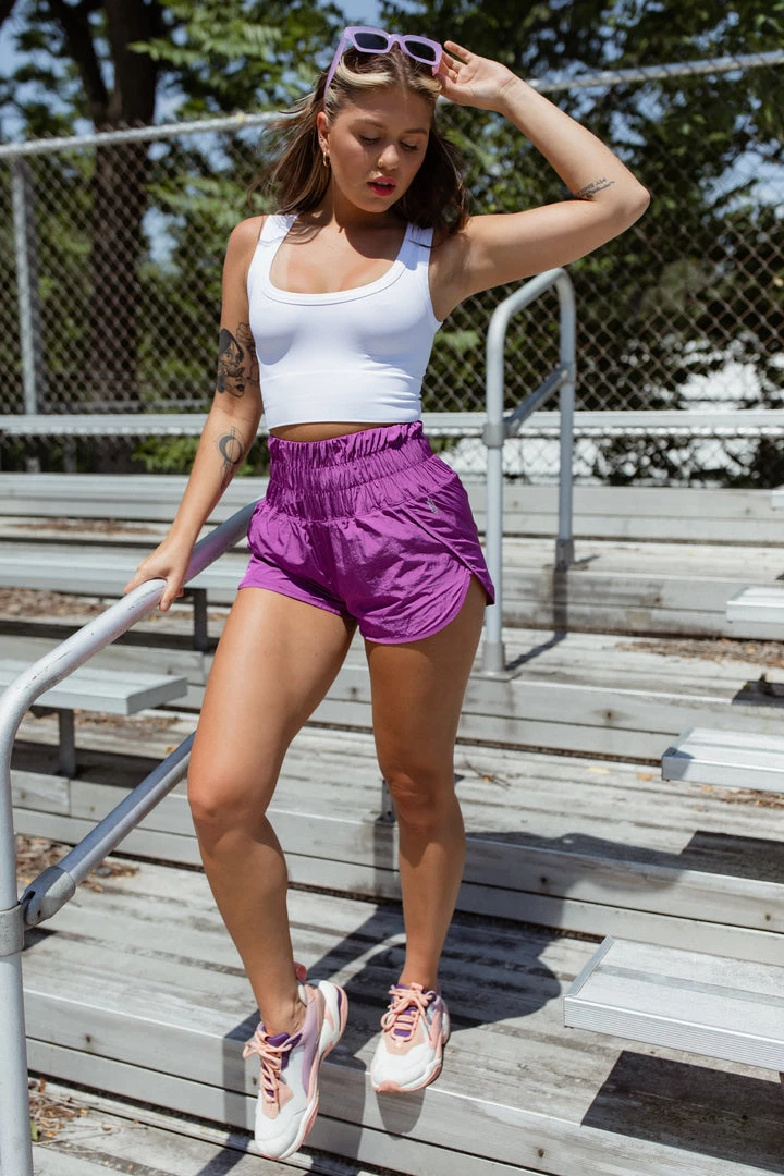 Nikibiki Love Story Seamless Crop NEW ARRIVALS 15 Nikibiki Love Story Seamless Crop NEW ARRIVALS