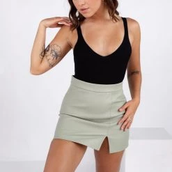 Dress Forum Highlights Knit Tank NEW ARRIVALS