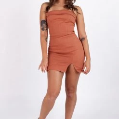 Mable NEW ARRIVALS East Coast Strapless Mini Dress