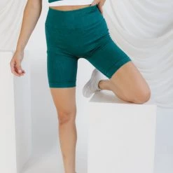 Nikibiki Stay True Vintage Wash Ribbed Bike Short