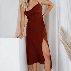 WEDDING CAPSULE ASTR Gaia Dress