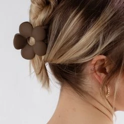 Wall To Wall Sunbeam Flower Hair Clip