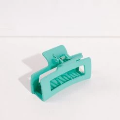 Brightside Boutique Tara Matte Claw Clip