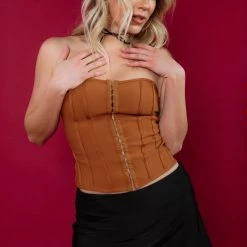 Mad For Love CLOTHING Reach Out Hook And Eye Corset