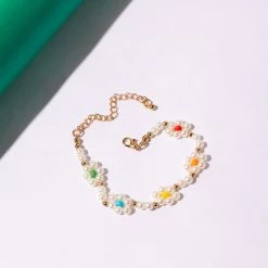 Girly Tamara Beaded Flower Bracelet ACCESSORIES